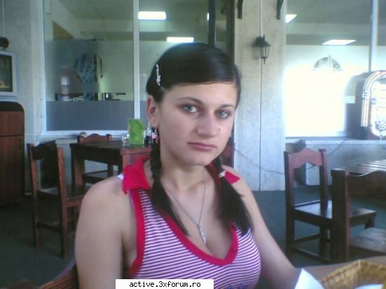 sunteti tot asa daca esti ascultator radio active pune-ti poza ta aici !!